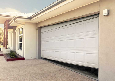 24 hour garage door repair in Northridge